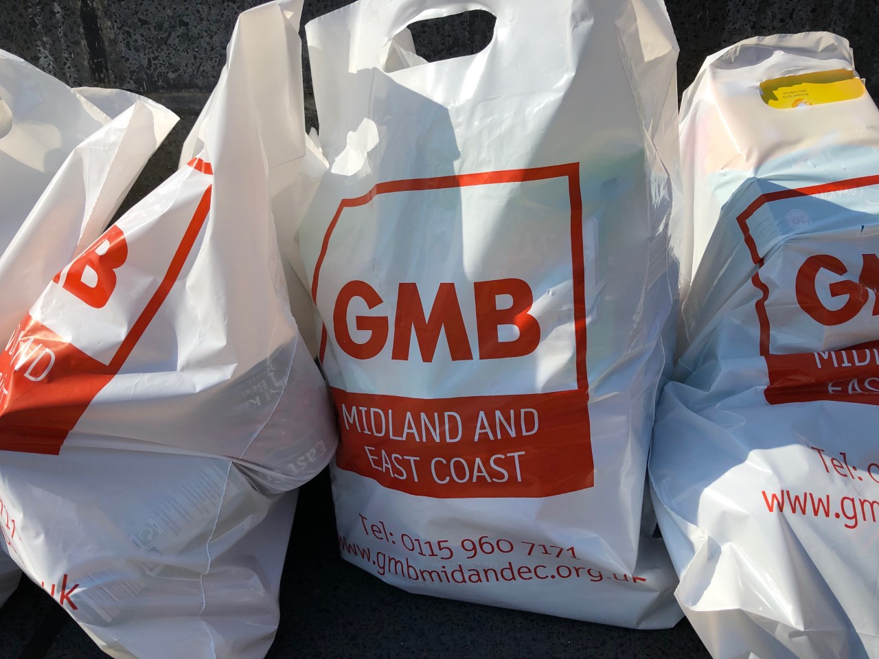 Nottingham based Trade Unionists call on others to reach out to struggling foodbanks. 3