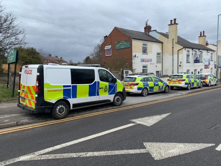 Notts pub holds lock-in during lockdown – police remove all alcohol from the premises