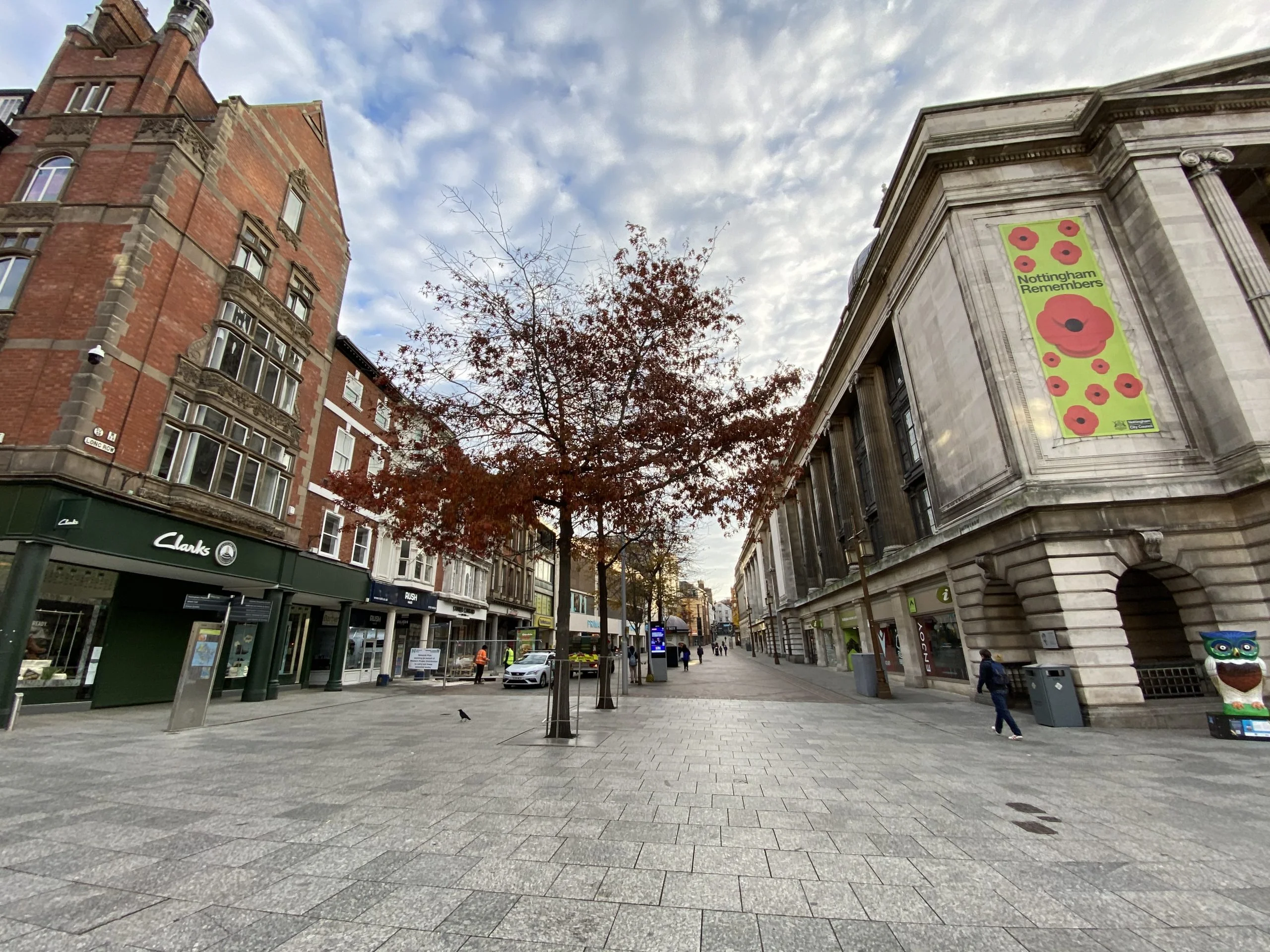 Pictures - Lockdown in Nottingham City Centre at rush hour on first day of  new National Restrictions