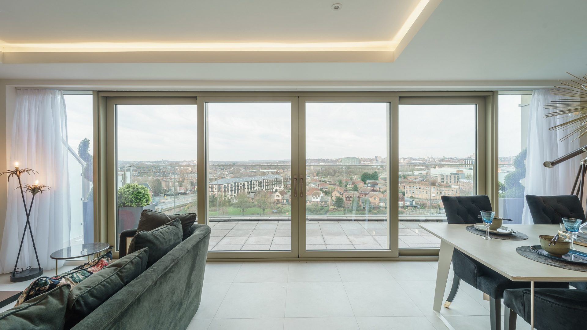 Picture of Pictures: Show penthouse and apartment now open at The Waterside ...