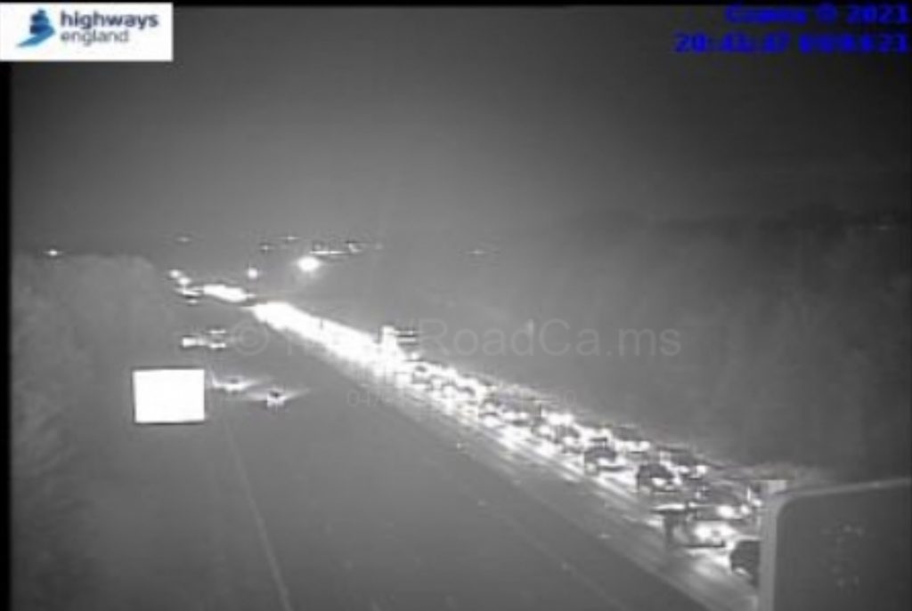 M1 southbound J30 closed in both directions after serious collision ...