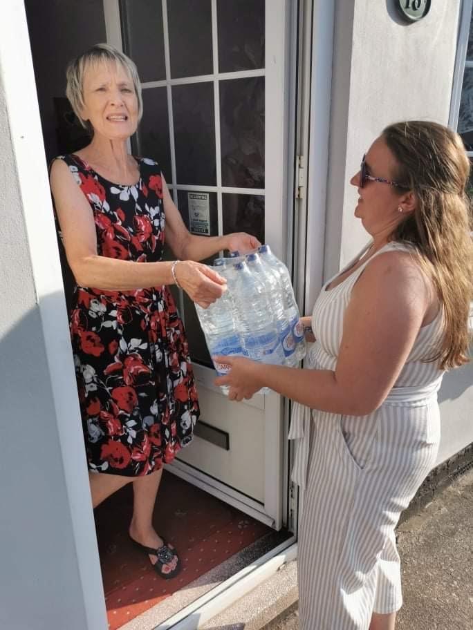 Tankers called in after thousands left without water in Nottinghamshire 1 5