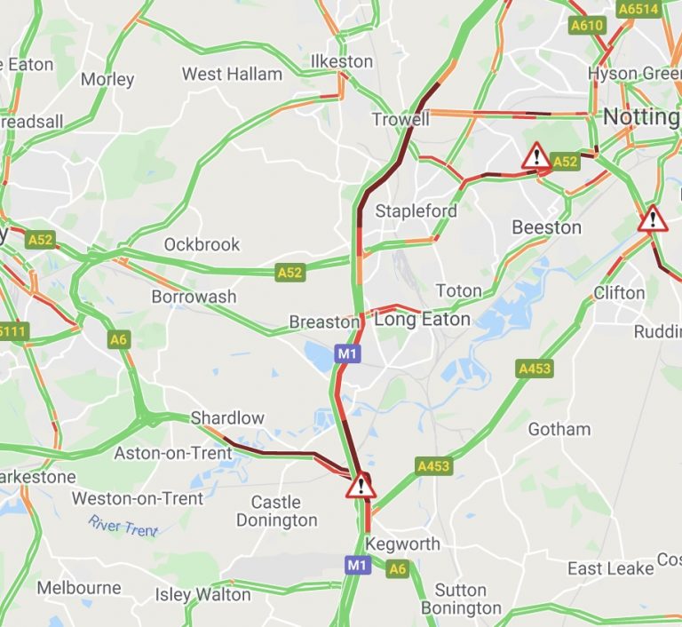 M1 southbound J25 closed – multi-vehicle collision