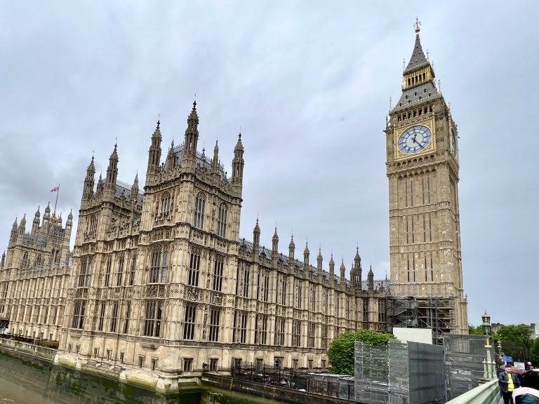 HOUSE OF COMMONS