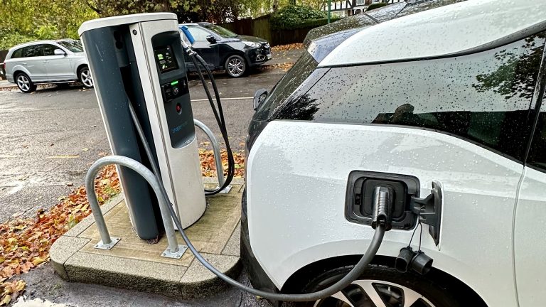 Thousands of new EV charge points planned across Nottinghamshire and Derbyshire
