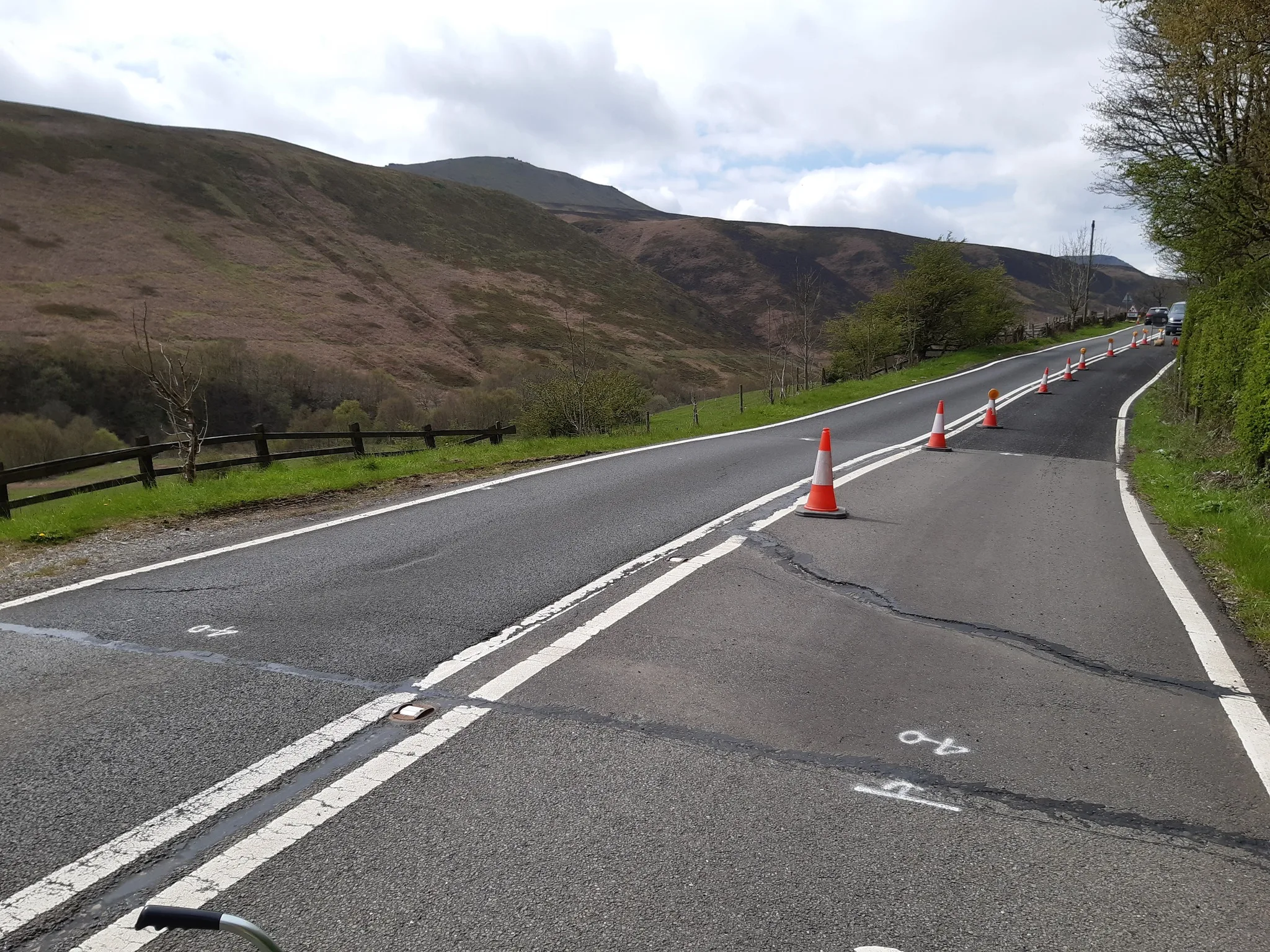 A57 Snake Pass to close for 5 days due to landslip 345894297 553184790075995 8323473557721829607 n
