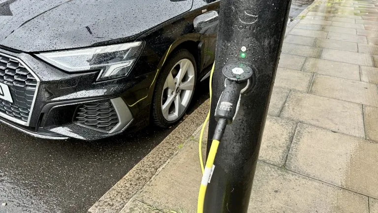 £1.7 million Government funding for residents’ EV charging points on Nottingham city streets