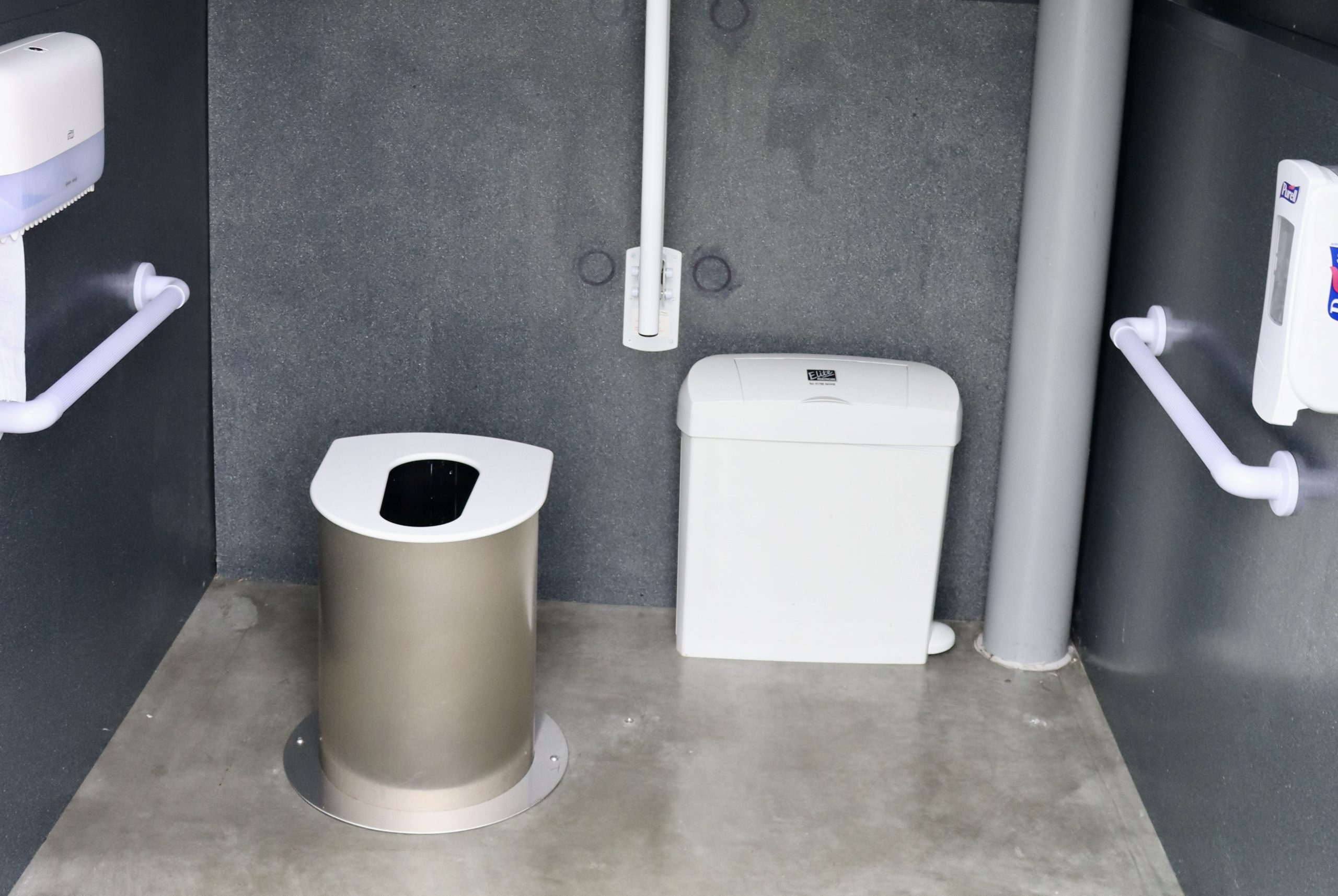 Newsly refurbished toilets at Rushcliffe Country Park scaled