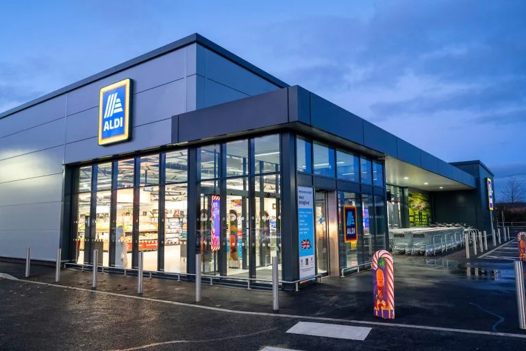 Shoplifter banned from West Bridgford stores