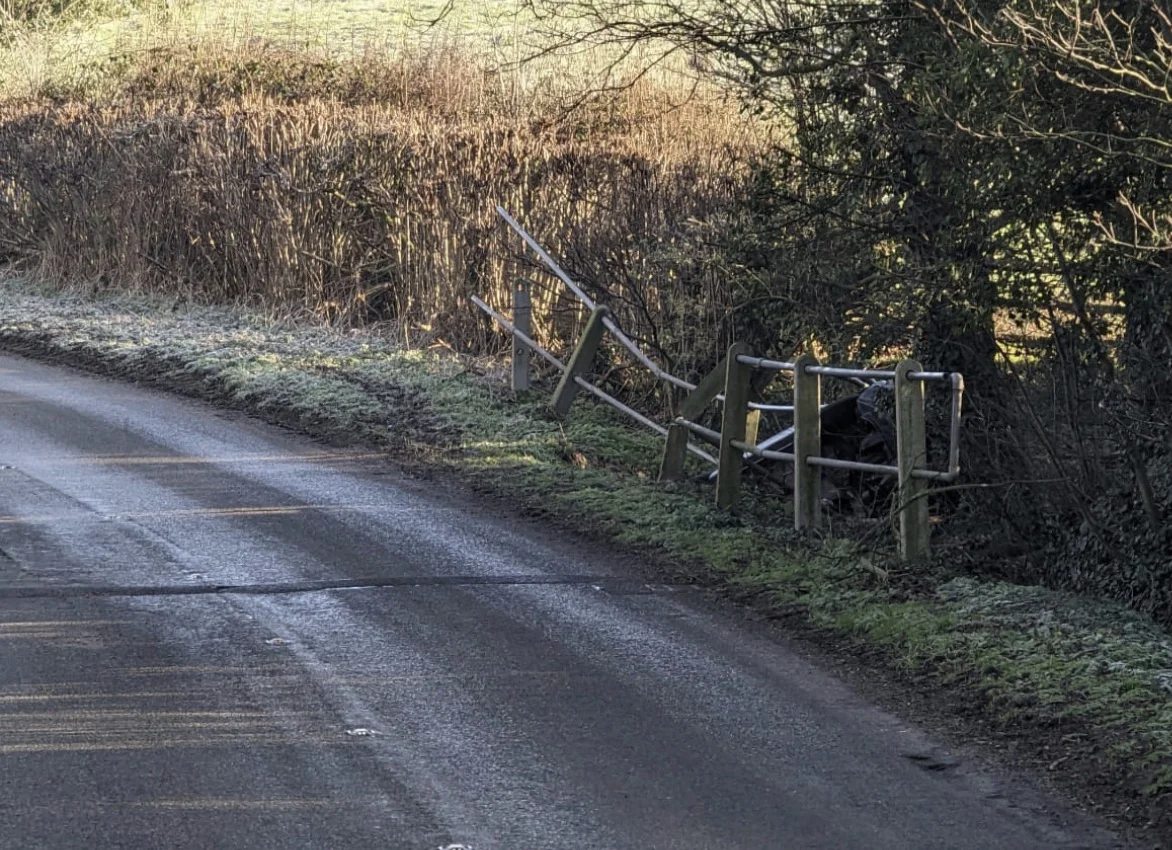 Black Ice: Fire service shares images to warn motorists after single-vehicle incident Screenshot 2024 03 04 at 15.49.40