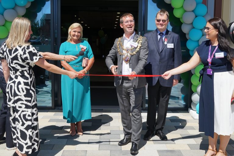 £9.1 million Nottinghamshire health hub opens to the public