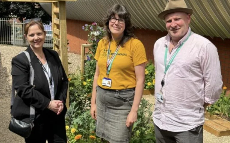 Mayor opens new green space at High Pavement Sixth Form in Nottingham