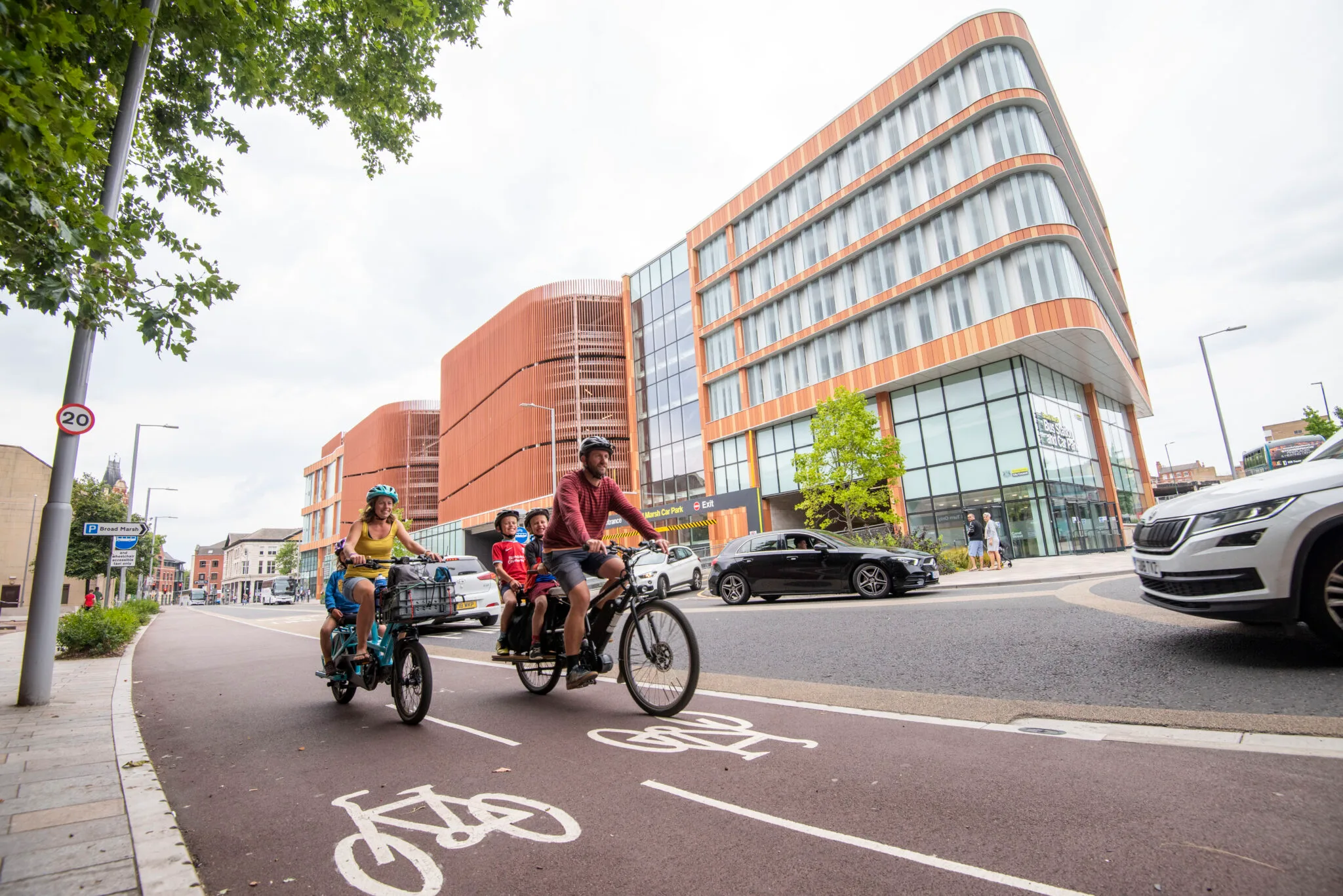 £7.8 million Nottingham city cycle route programme completed WFP3639 2048x1367 1