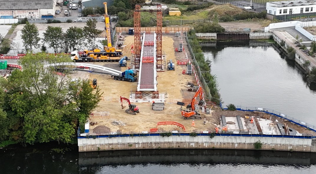 Updates: Waterside Bridge progress as installation works continue ...