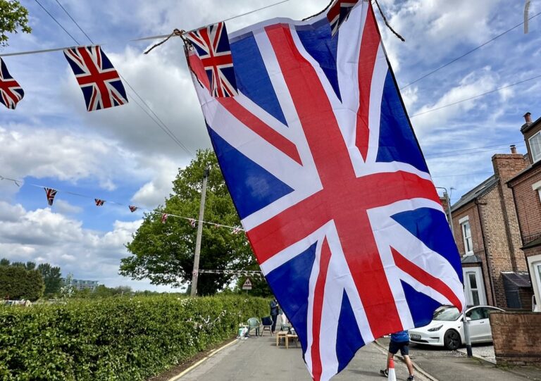 Petition launched against £75,000 plans to install flags on banners