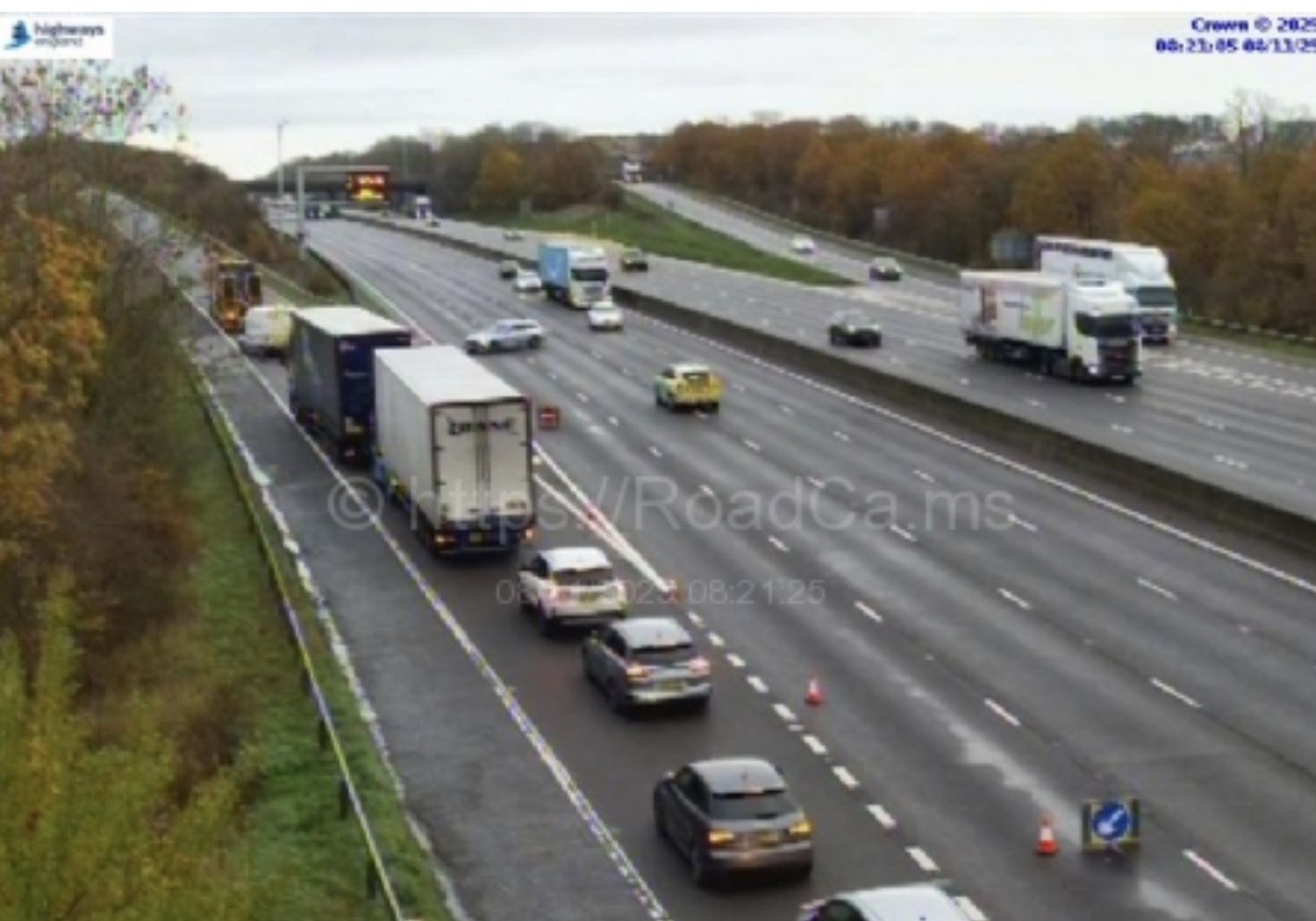 Updates: M1 closed northbound J30 after collision and spillage Screenshot 2025 11 08 at 08.22.06