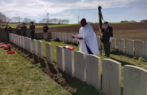 Nottingham soldier among First World War dead finally identified and honoured in France s300 Father Terkura Igbe CF conducts the service for LCpl Mantle