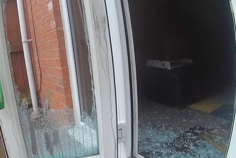 Woman rescued from burning home after life-saving police officers smash way inside 676596884 1371756474979799 8112492483351684847 n