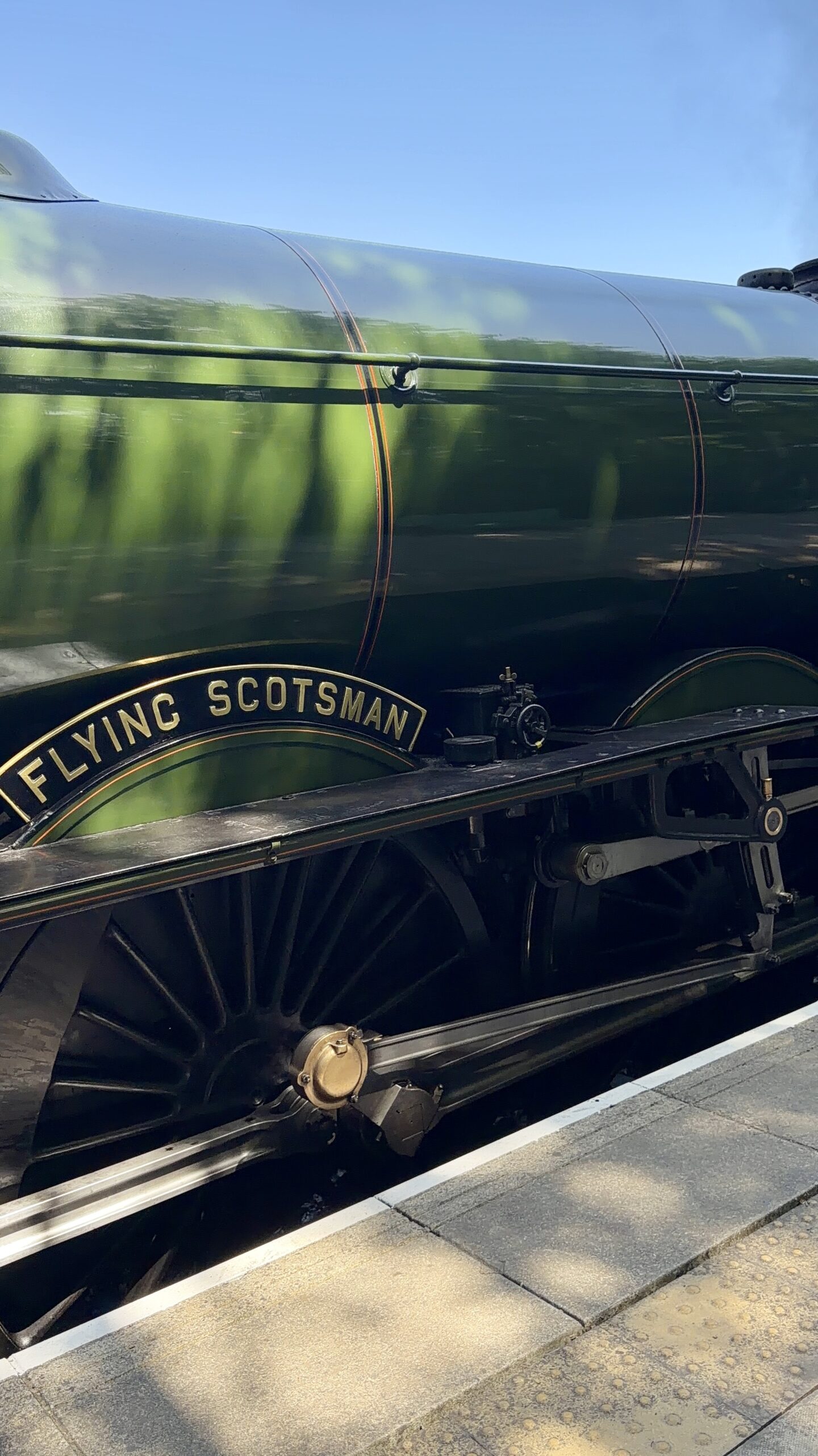 Flying Scotsman: First class trip Ruddington - Loughborough flying scotsman © westbridgfordwire.com