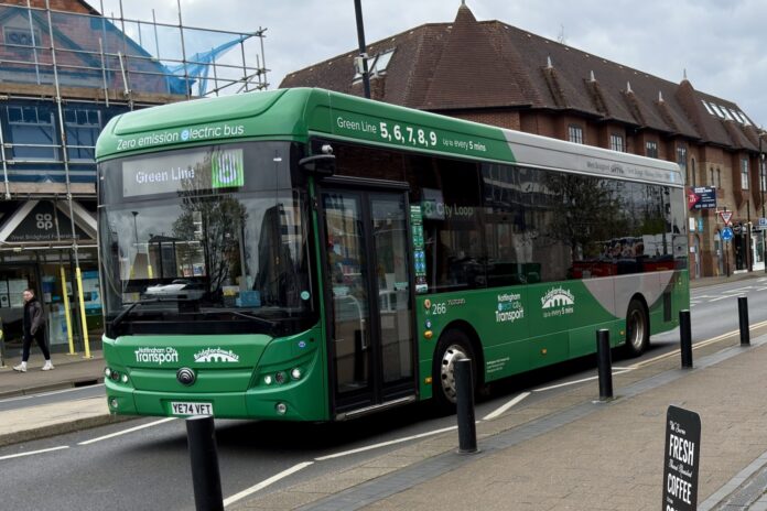 bus green
