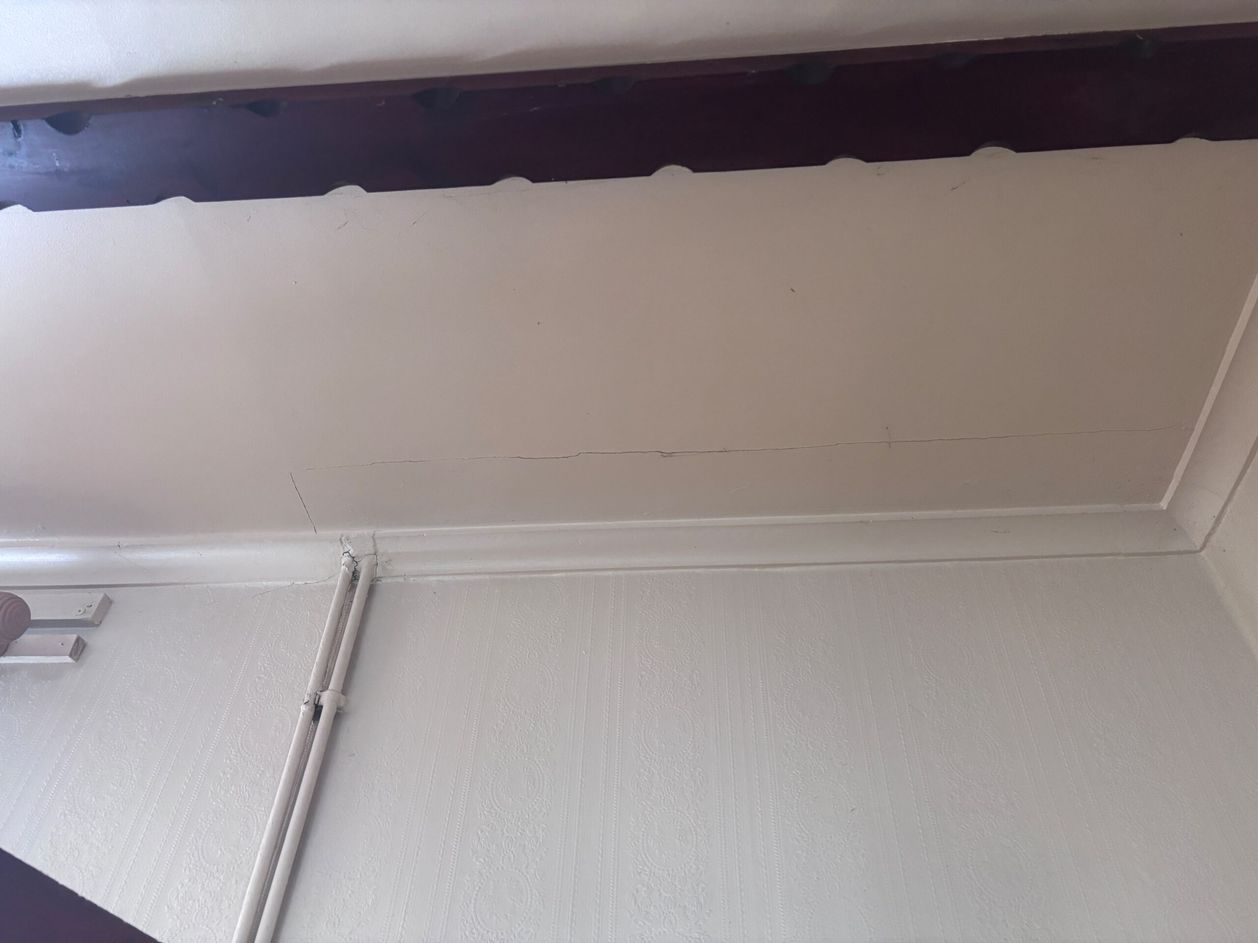 ChandosStreetCeilingCrack scaled