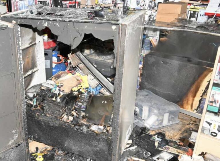 Arsonist threw petrol bomb into a Nottingham shop
