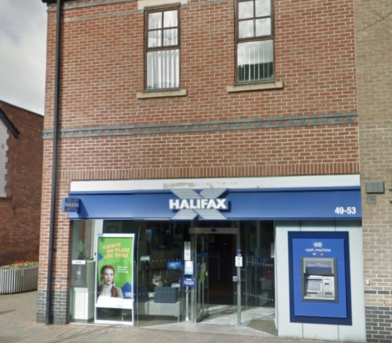 New Starbucks planned for former Beeston Halifax building