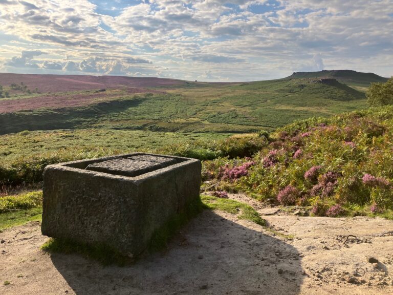 Council votes to oppose road-user charging in Peak District National Park