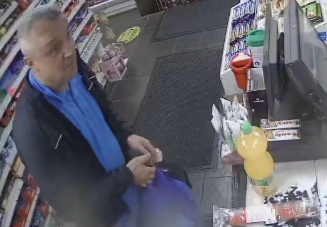 Image shared after lost credit card used in Colwick 26000326315