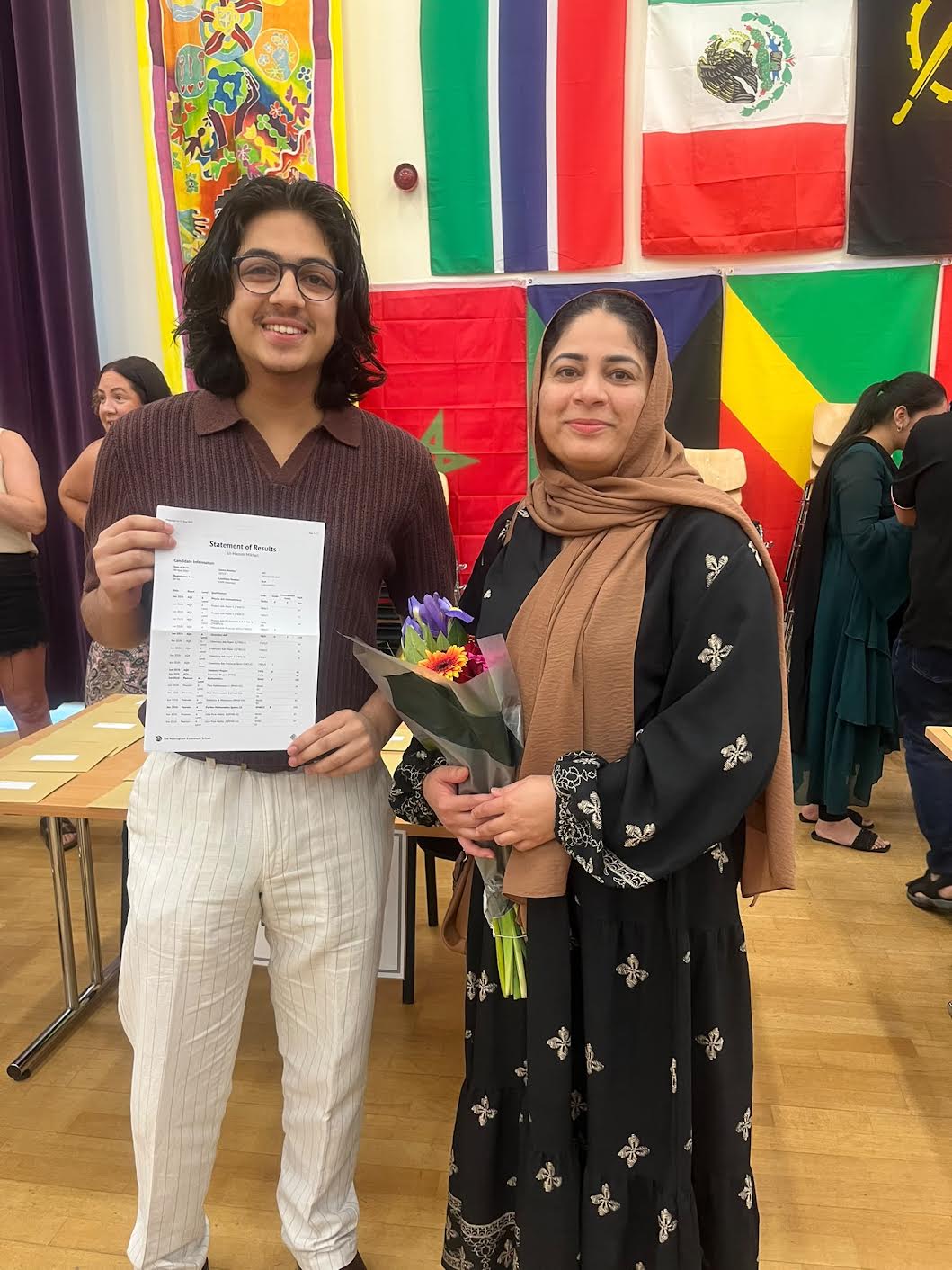 Nottingham Emmanuel School celebrates best A-Level results in recent years 0 8 1