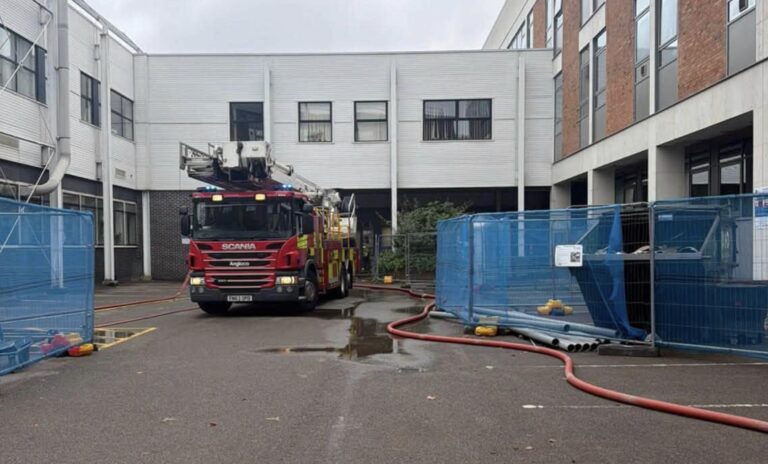 Eight fire engines called to University of Nottingham fire