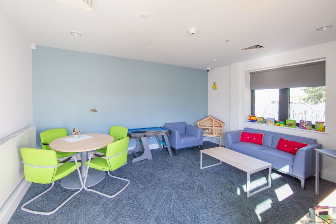 New family time centre in Worksop officially opens hh family room
