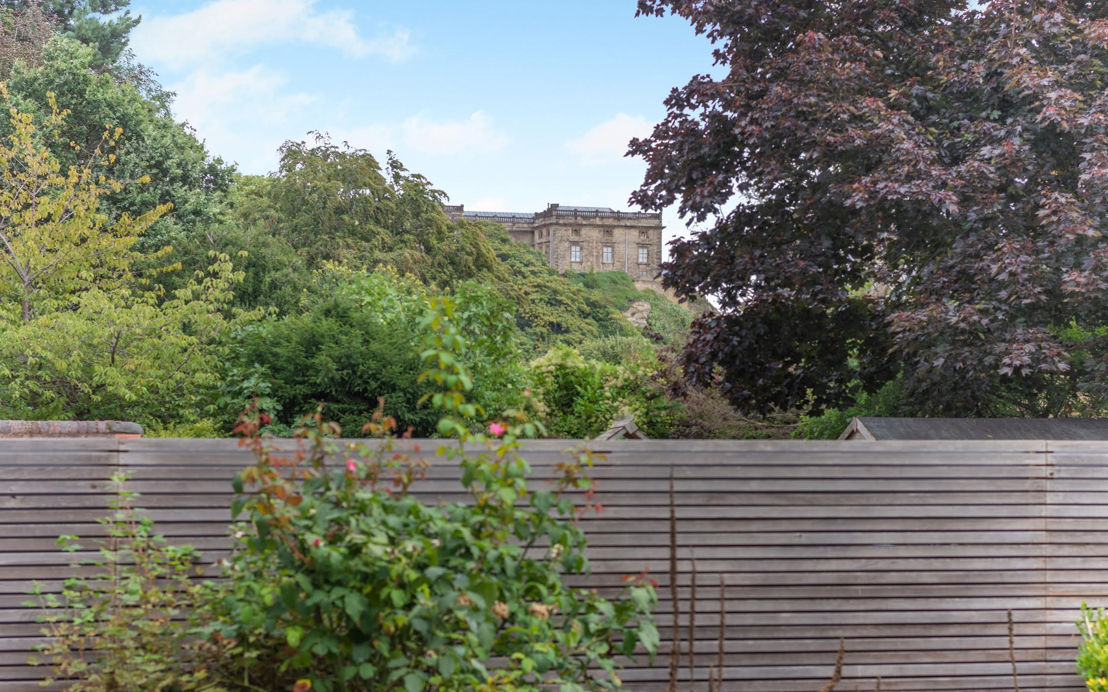 Nottingham home with its own private cave and castle views goes on sale for £795,000 1 6 1